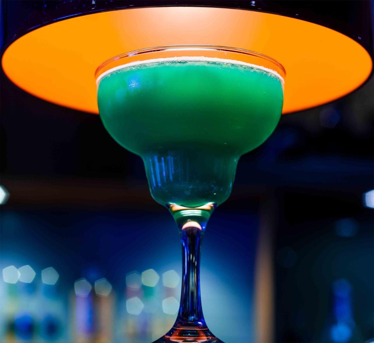 The White Lion Hotel オールドバラ エクステリア 写真